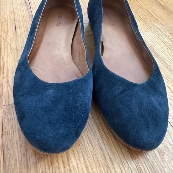 Margaux The Classic Midnight Blue Suede Round Toe Ballet Flat Size 38 - Picture 10 of 16